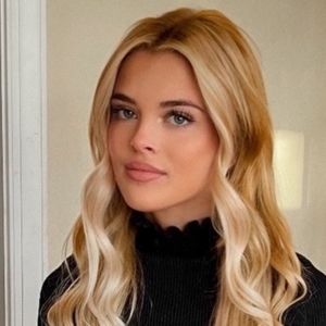 Meet your Posher, Libby